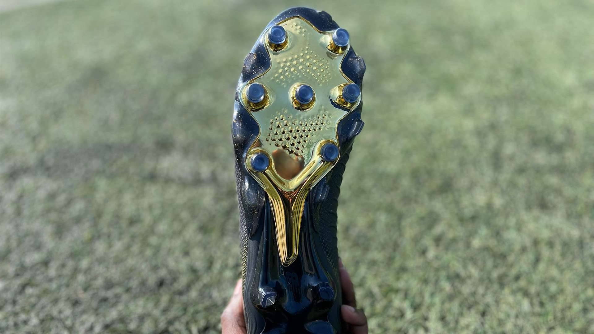 既展现了强 既展现了强